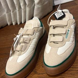 ADDIDAS IVY PARK X SUPER SLEEK 3-STRAP ‘Wonder White Gum’